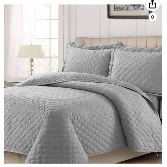 Tribeca Living Quilt Sets, Queen, Silver - Picture 1 of 2